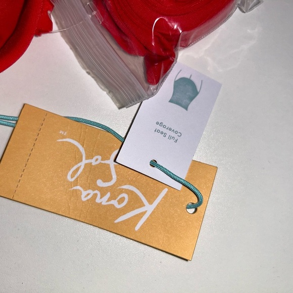 NWT one piece swim suit - Picture 4 of 5